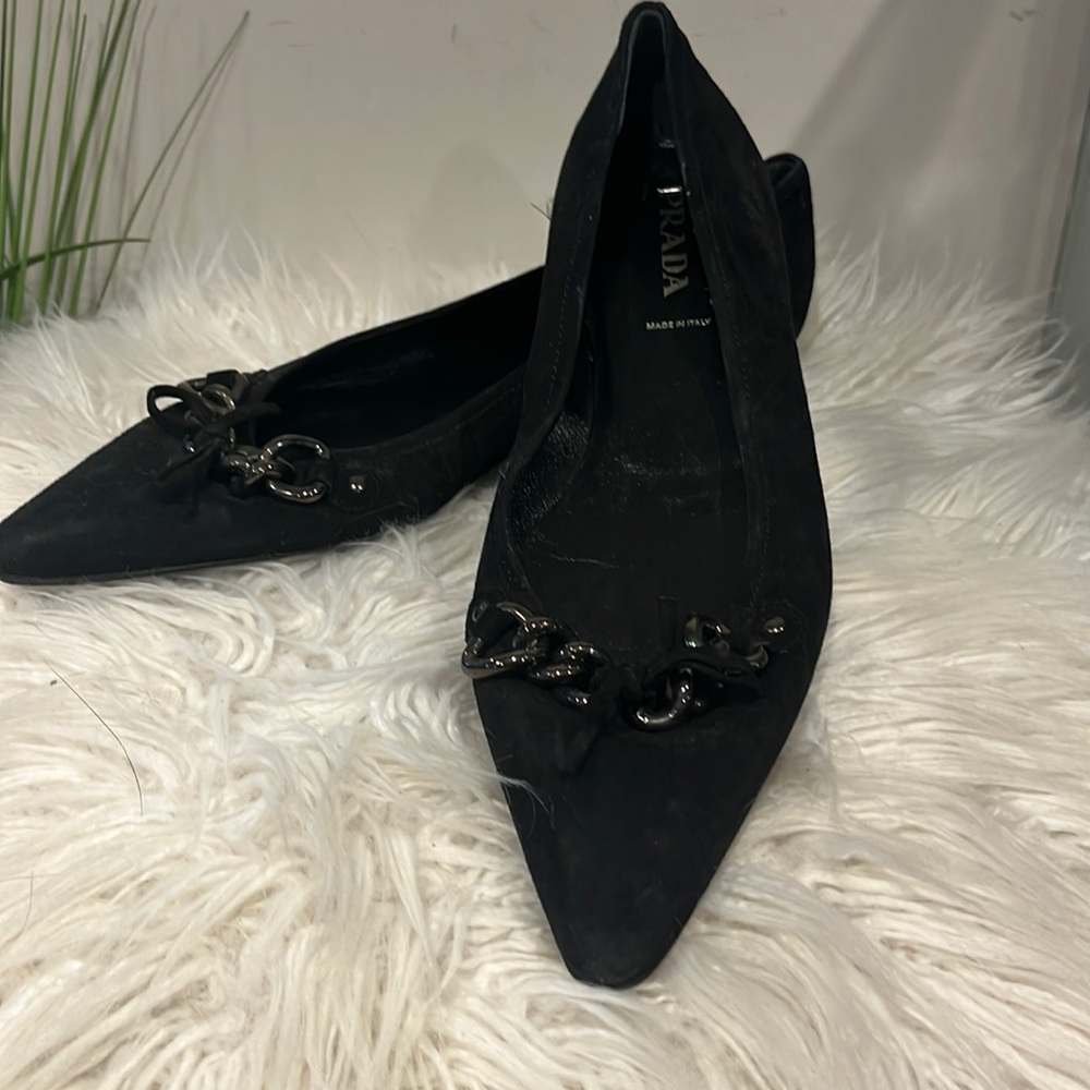 Prada size 37 Black Suede Flats with Chain & Bow Detail - NEW - Never Worn